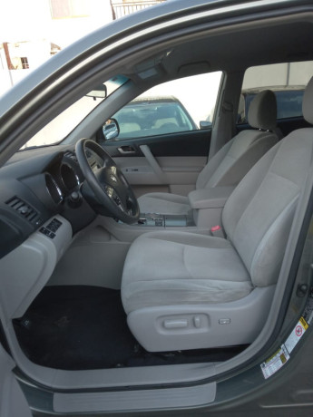 hot-deal-super-clean-toyota-big-3