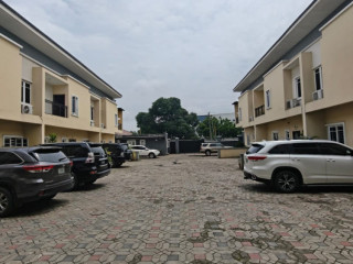 4-bedrom-duplex-for-sale