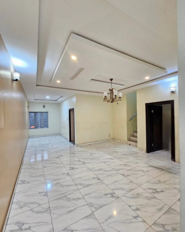 4-bedrom-duplex-for-sale-big-3